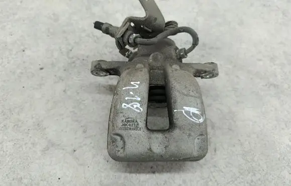 Volkswagen Touran I Rear brake caliper JBC0232