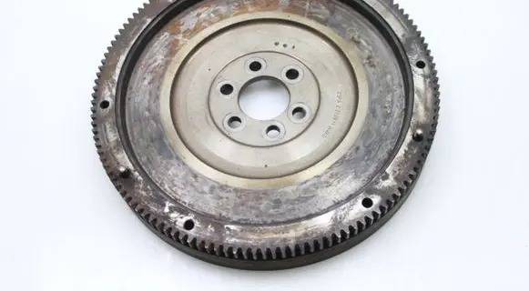 Volkswagen Polo V 6R Flywheel 03P105273