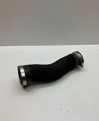 Audi SQ7 Intercooler hose/pipe 4M0145979D