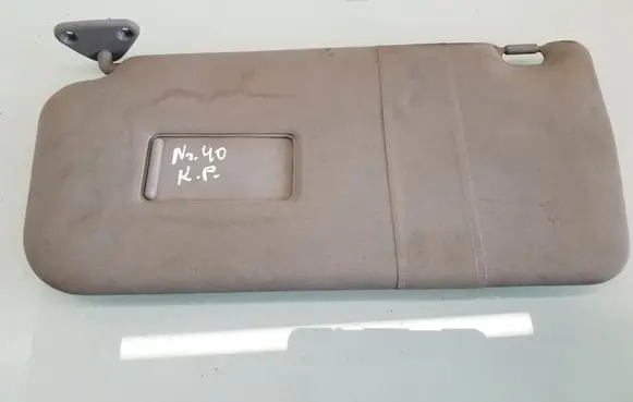 Mitsubishi Pajero Sun visor MR216240