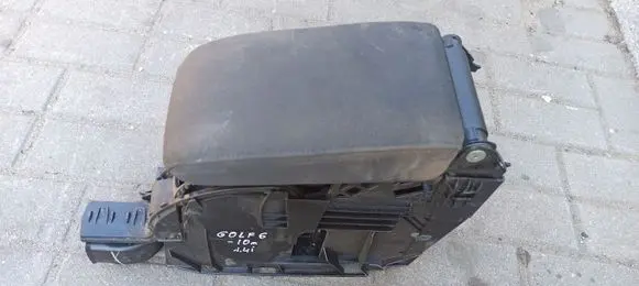 Volkswagen Golf VI Armrest 1K5864251