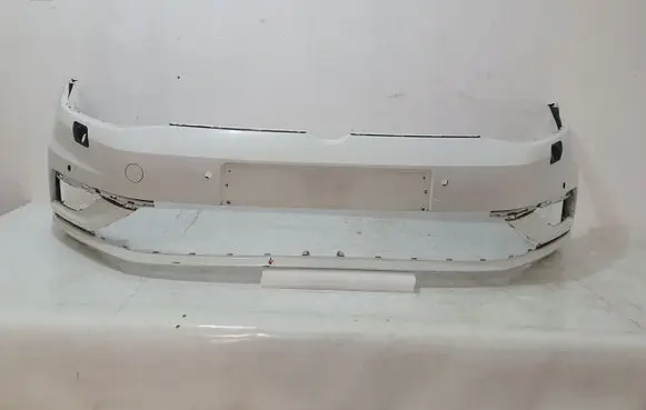 Volkswagen Golf VII Front bumper 5G0807221FL