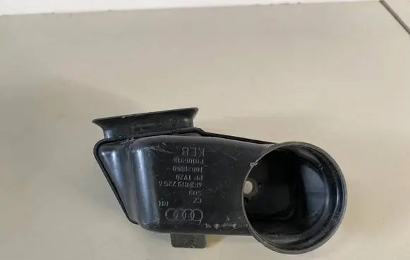 Audi A6 S6 C6 4F Air micro filter air duct channel part 4F2819721A