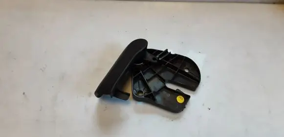 Audi A8 S8 D4 4H Engine bonnet (hood) release handle 4H1823633 4H1823533