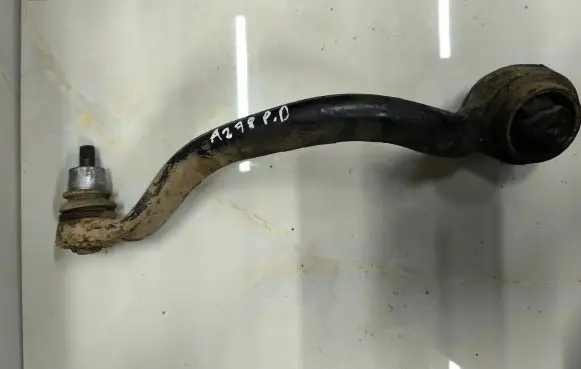 BMW X5 E70 Front lower control arm/wishbone