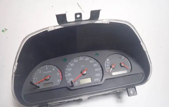 Volvo S40, V40 Speedometer (instrument cluster) 30864182