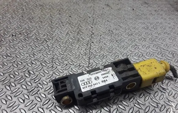 Audi A6 S6 C5 4B Airbag deployment crash/impact sensor 8B0959643E