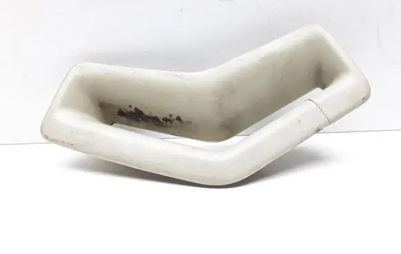 Volvo V70 Seat belt trim 