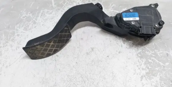 Audi A6 S6 C5 4B Accelerator throttle pedal 6PV00837602 8D1723523F