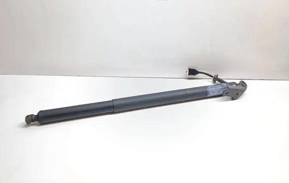BMW 2 F46 Tailgate/trunk strut/damper 7365979