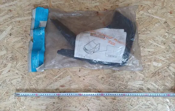 Dacia Logan I Front mudguard 6001998163