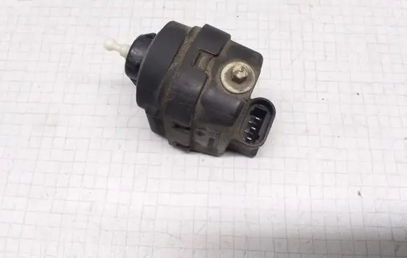 Renault Espace III Headlight level adjustment motor 