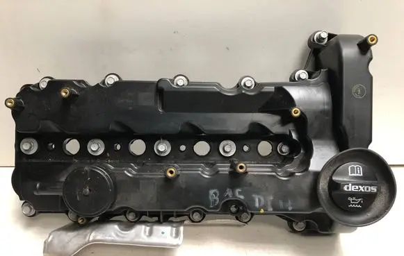 Opel Zafira C Rocker cam cover 315342345