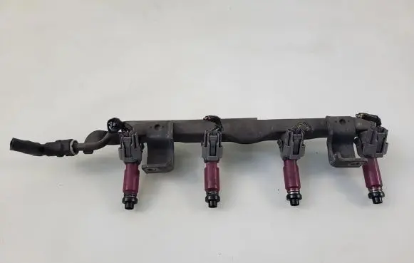 Mazda 3 I Fuel main line pipe 195500-3310