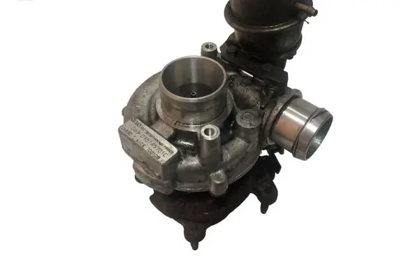 Volkswagen Polo IV 9N3 Turbo 045145701C 7066801 700108F