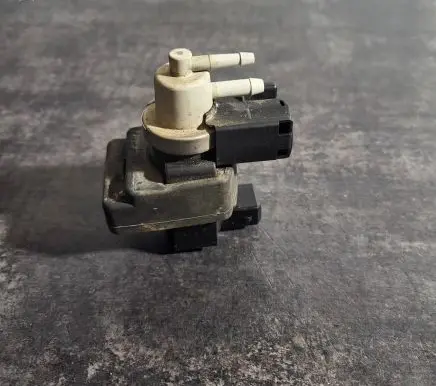 Renault Espace - Grand espace IV Turbo solenoid valve 36611200