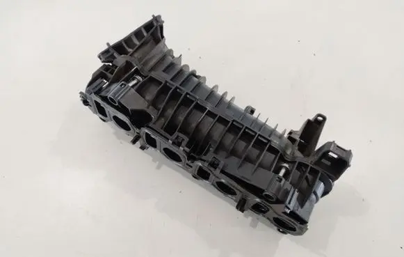 BMW 5 F10 F11 Intake manifold 7807991