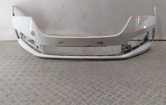 Skoda Scala Front bumper 657807221