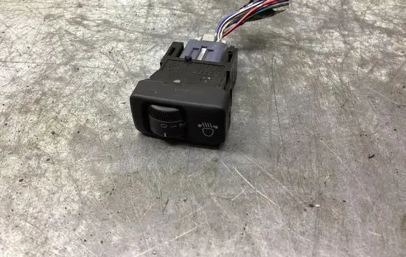 Toyota Avensis Verso Headlight level height control switch 4021