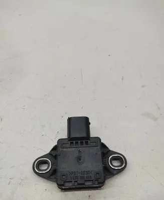 Toyota Avensis T270 ESP acceleration yaw rate sensor 891830F010 0265005915