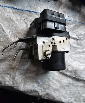 Toyota RAV 4 (XA30) ABS Pump 8954142220 4454042100 1338007970