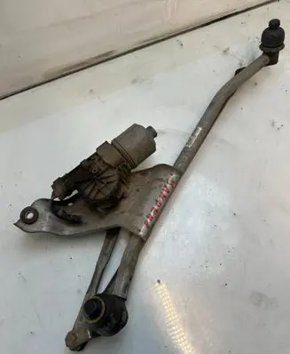 Dacia Sandero Front wiper linkage and motor 8200619512