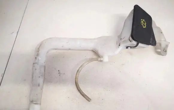 Mercedes-Benz E W211 Windshield washer fluid reservoir/tank 2118602160