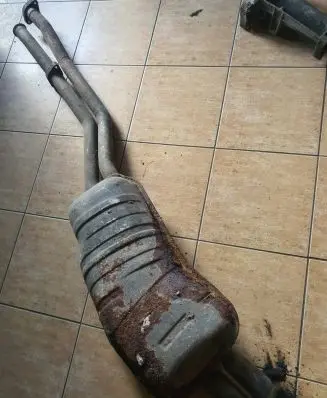 BMW 3 E36 Rear muffler/silencer tail pipe 1737096