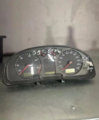 Volkswagen PASSAT B5 Speedometer (instrument cluster) 3b0919881f 1188616082 06L800011
