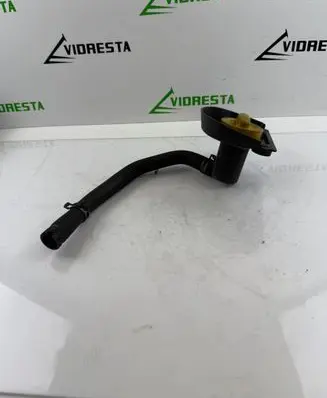 Opel Vivaro Oil filler cap 8200795333
