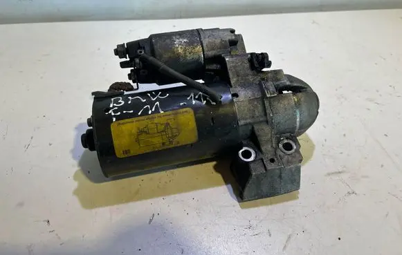 BMW 5 F10 F11 Starter motor 0001148010