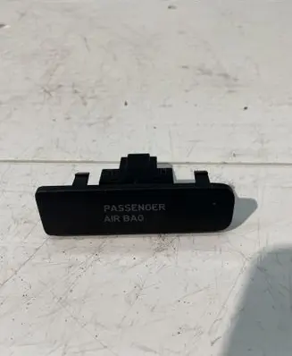 Volkswagen Tiguan Passenger airbag on/off switch 5M0919234B
