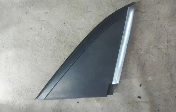 Ford Kuga I Fender end trim 8V41S16004