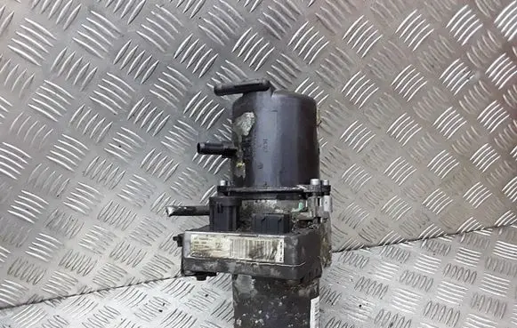 Citroen C5 Power steering pump 9657739080