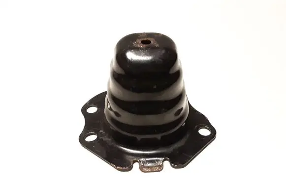 Nissan X-Trail T30 Rear bumper mounting bracket