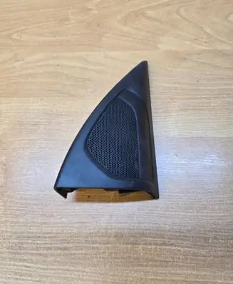 Volvo S60 Front door high frequency speaker 30781068