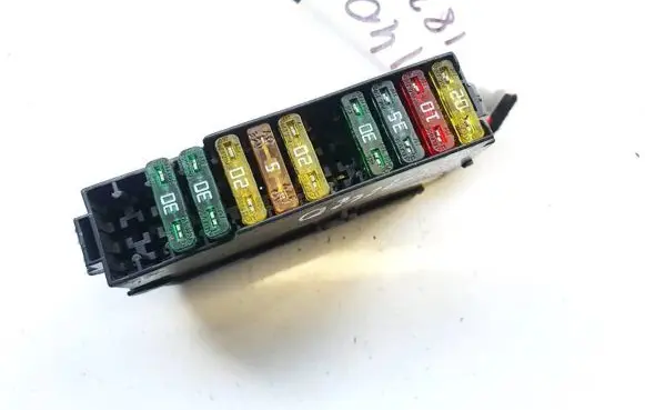 Audi A6 S6 C6 4F Fuse box set 4f0941824a