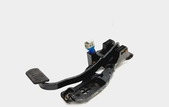 Ford Fusion II Brake pedal FG9C9F856AB