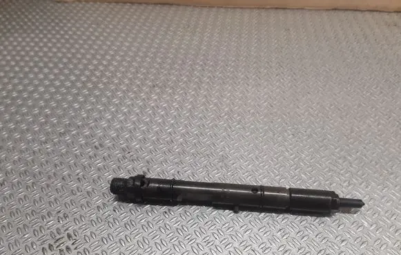 Audi A4 S4 B6 8E 8H Fuel injector 059130201F