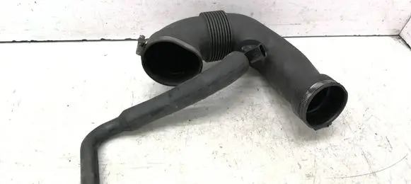Mercedes-Benz C W203 Intercooler hose/pipe A6110940108