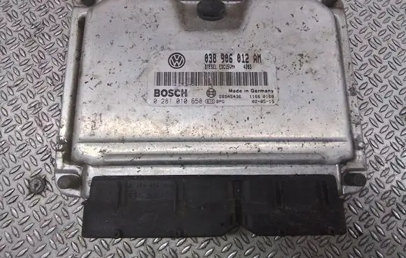 Volkswagen Polo Engine control unit/module 0281010658 038906012AM