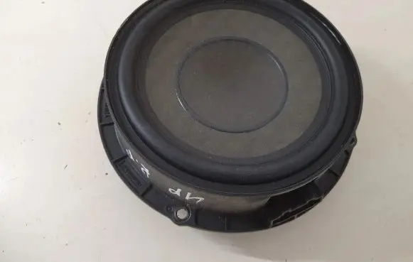 Volkswagen Up Front door speaker 1S0035450A