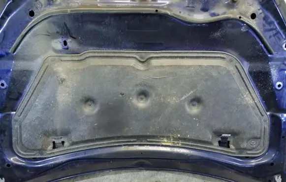 Mazda CX-5 Engine bonnet/hood sound/heat insulation 
