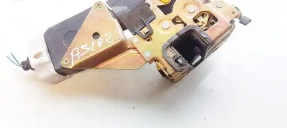 Mitsubishi Space Star Rear door lock
