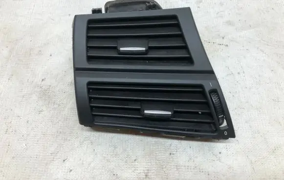 BMW X5 E70 Dashboard side air vent grill/cover trim 7161803