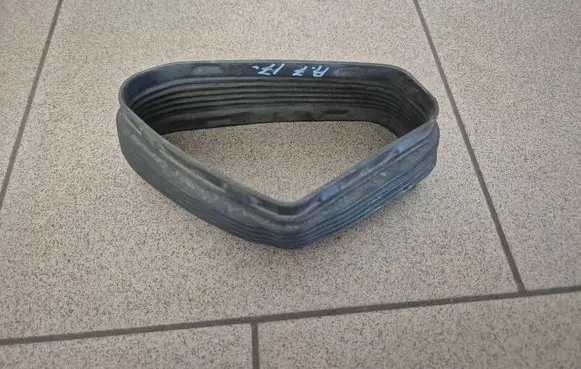 Audi A7 S7 4G Intercooler air guide/duct channel