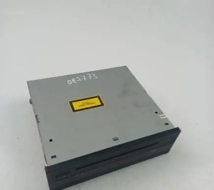 Audi A5 8T 8F CD/DVD changer 4E0919887M