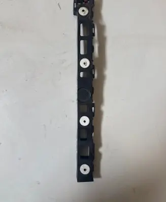 Opel Insignia A Rear bumper mounting bracket 13239129