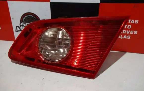 Infiniti G35 Rear/tail lights 13263790