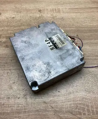 Mazda Premacy Engine control unit/module ECU 2758005772 RF4P18881C RF4P